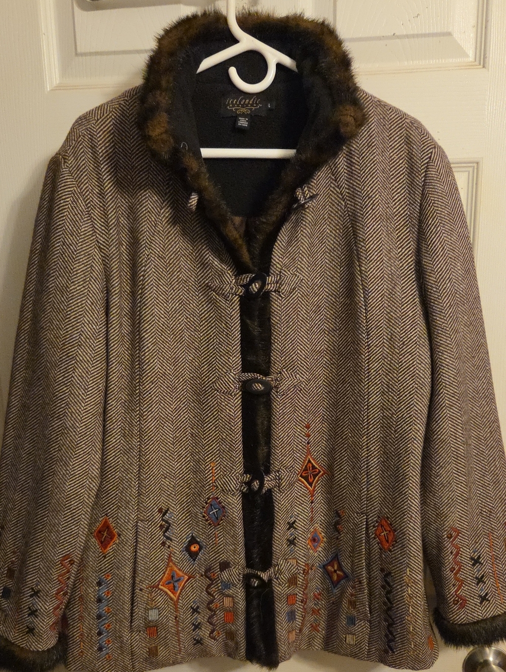 Embroidered Herringbone Blazer with Faux-Fur Trim - Brown